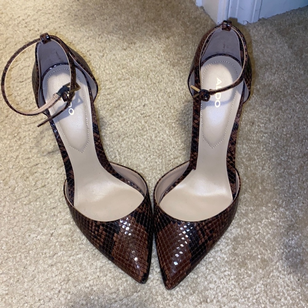 Love love love these. The heel is too high for me.